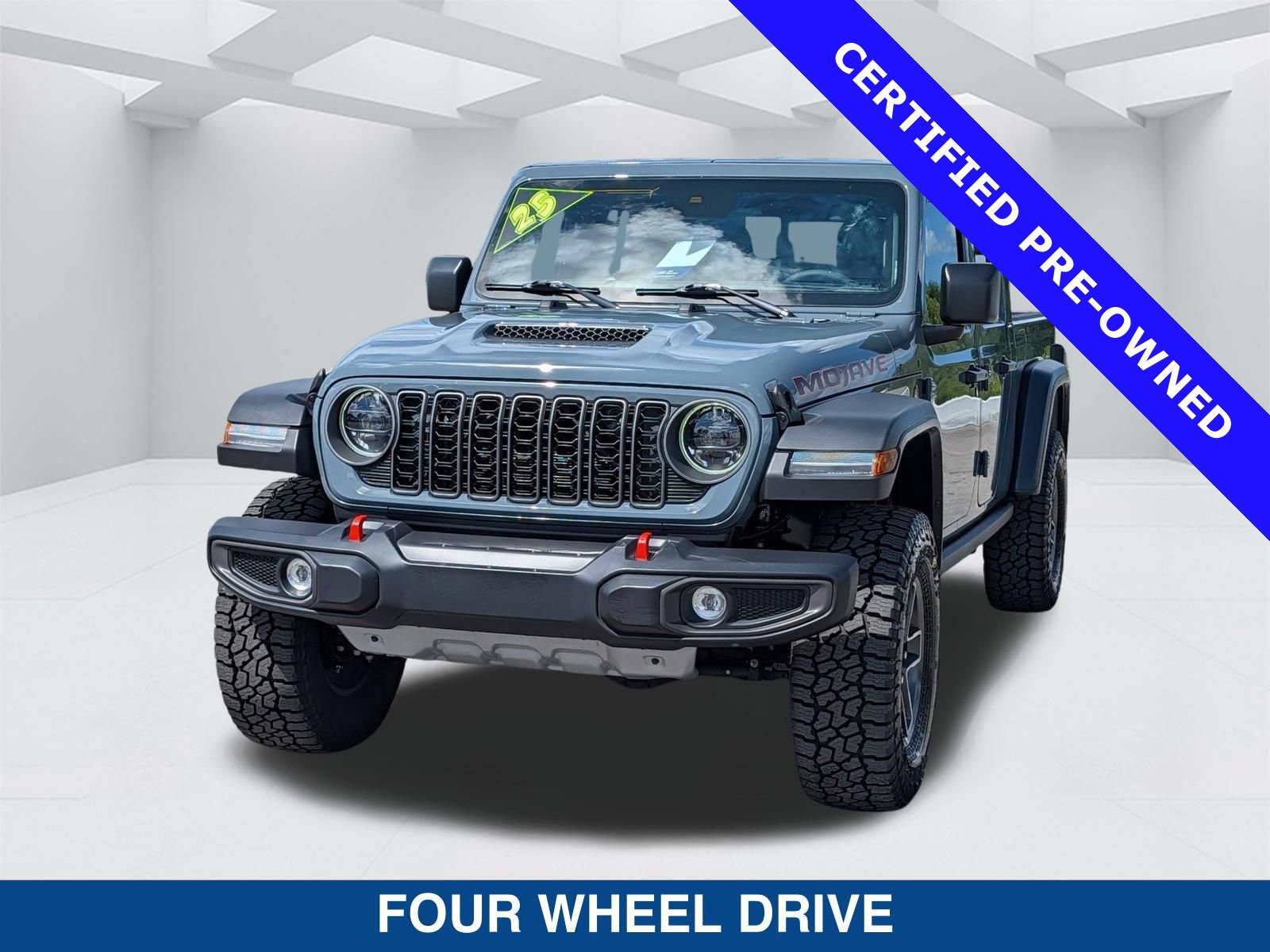 Used 2025 Jeep Gladiator Mojave w/ Safety Group AWD/4WD image 8