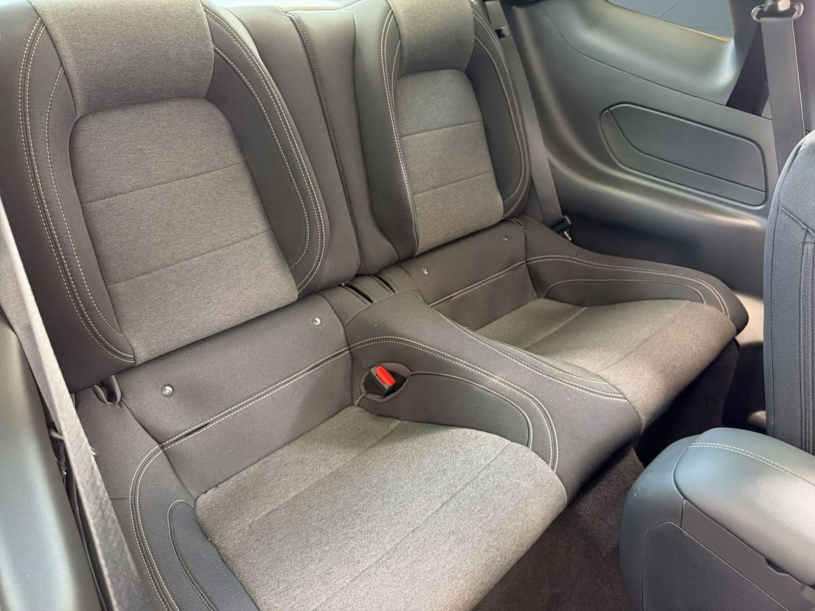 Used 2025 Ford Mustang Coupe image 29