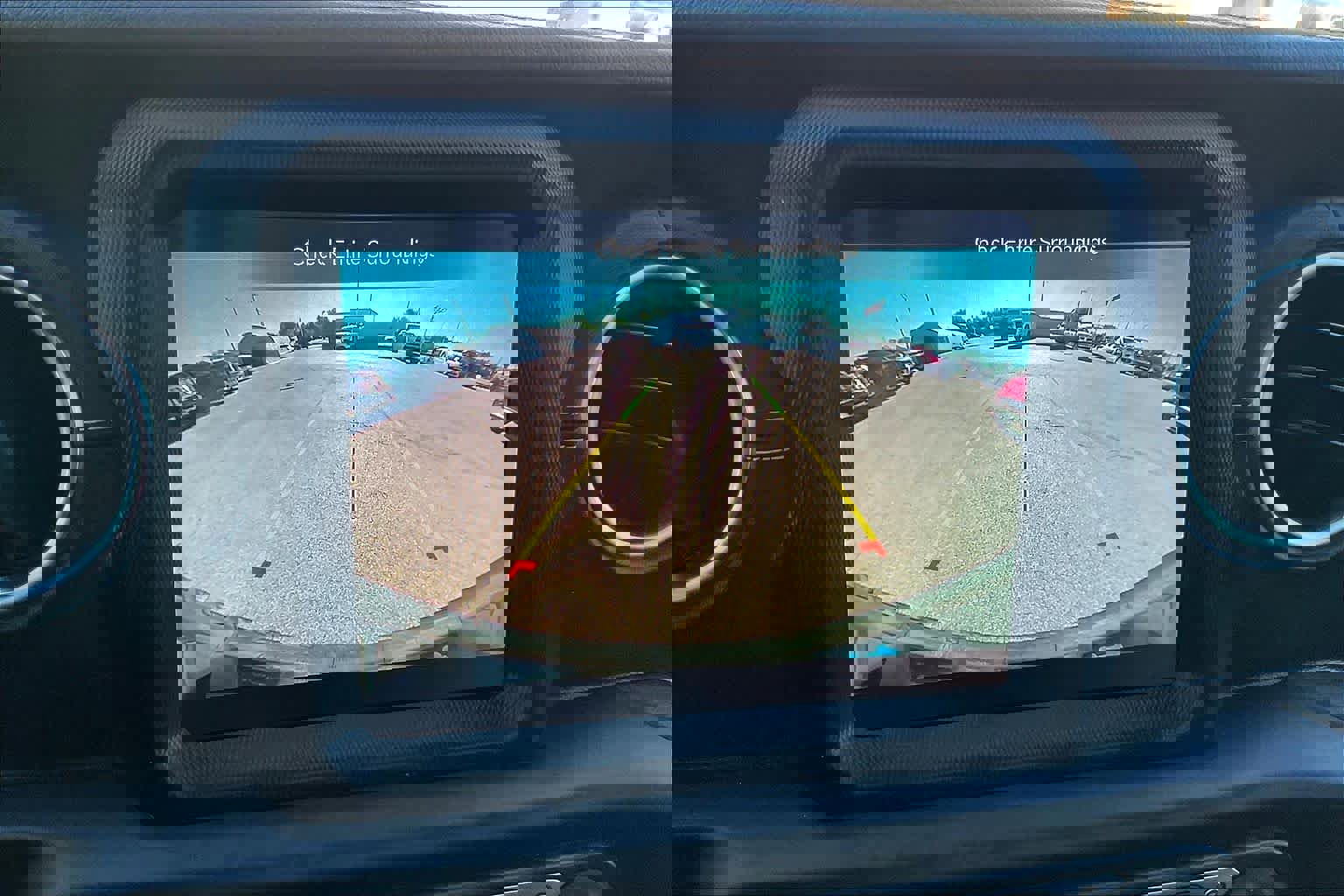 Used 2022 Jeep Wrangler Unlimited Sahara w/ Cold Weather Group image 48