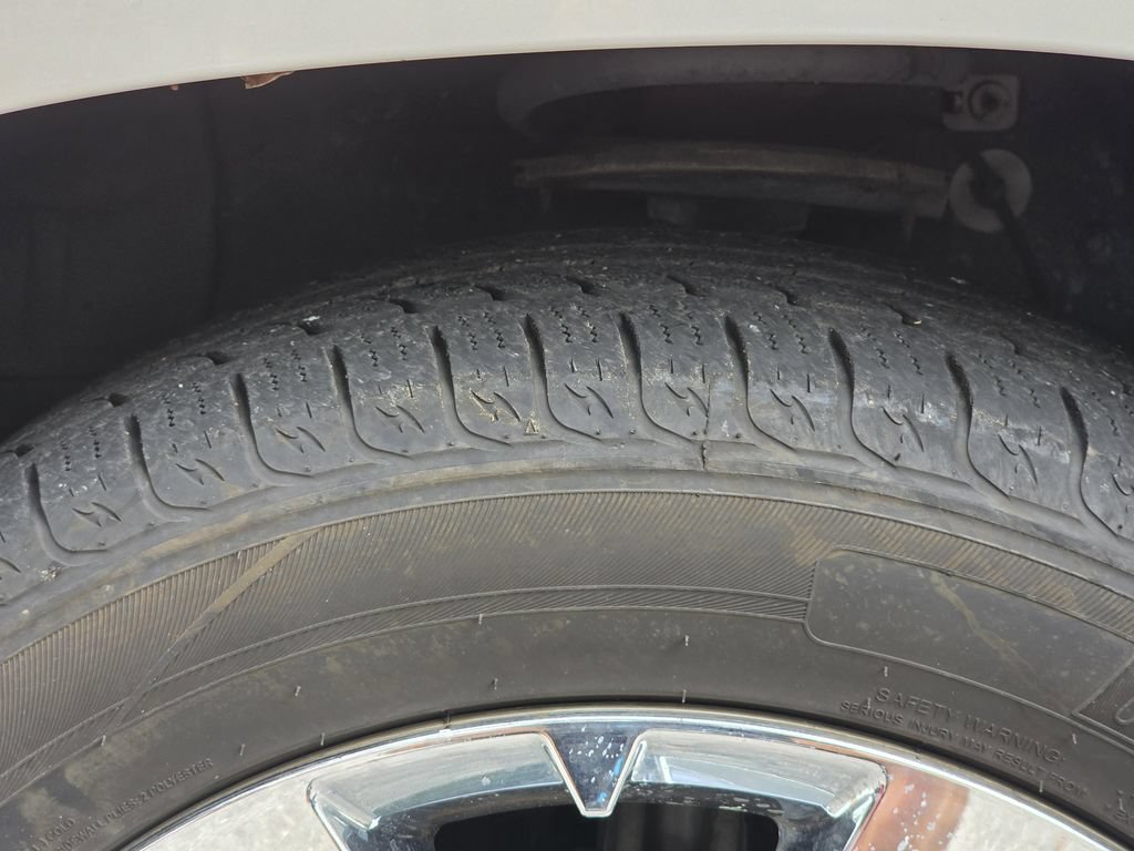 Used 2015 GMC Acadia Denali FWD image 30