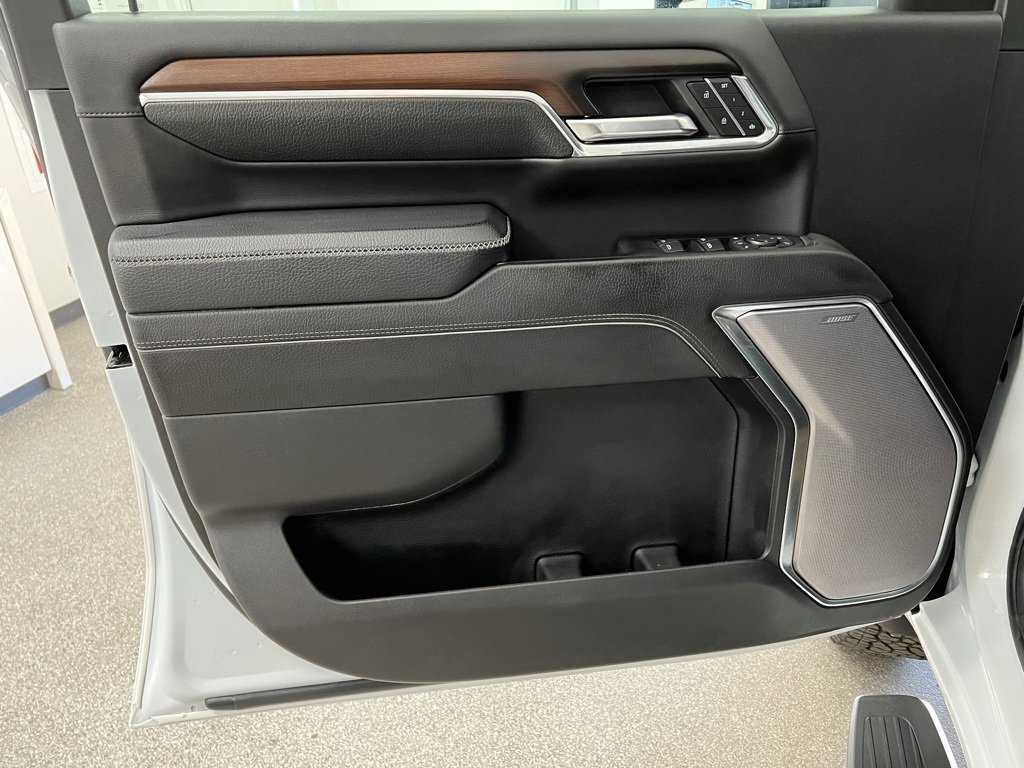 Used 2024 GMC Sierra 3500 Denali image 23