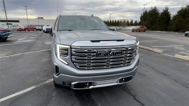 New 2026 GMC Sierra 1500 Denali w/ Denali Reserve Package image 4