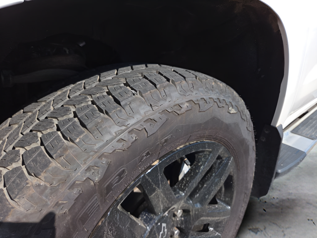 Used 2022 Chevrolet Silverado 1500 Limited High Country AWD/4WD image 9