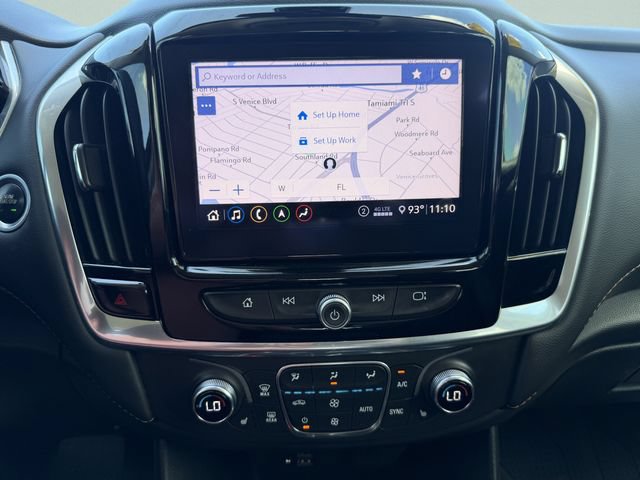 Used 2021 Chevrolet Traverse LT w/ LT Premium Package FWD image 26