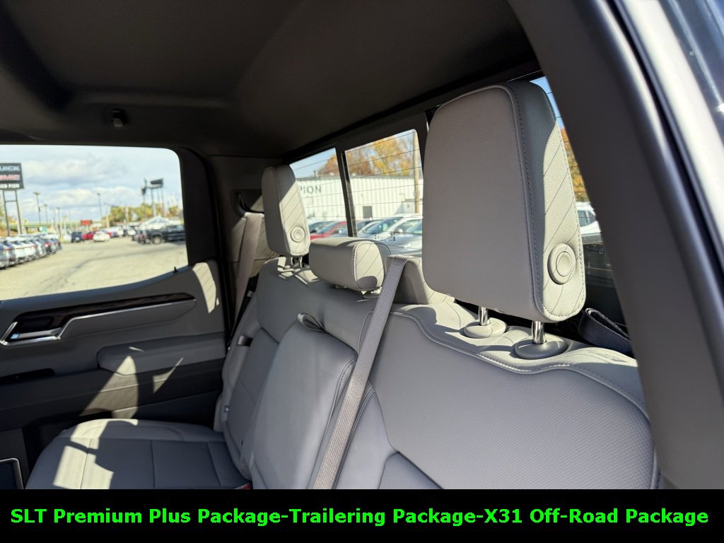 New 2026 GMC Sierra 1500 SLT w/ SLT Premium Plus Package image 7