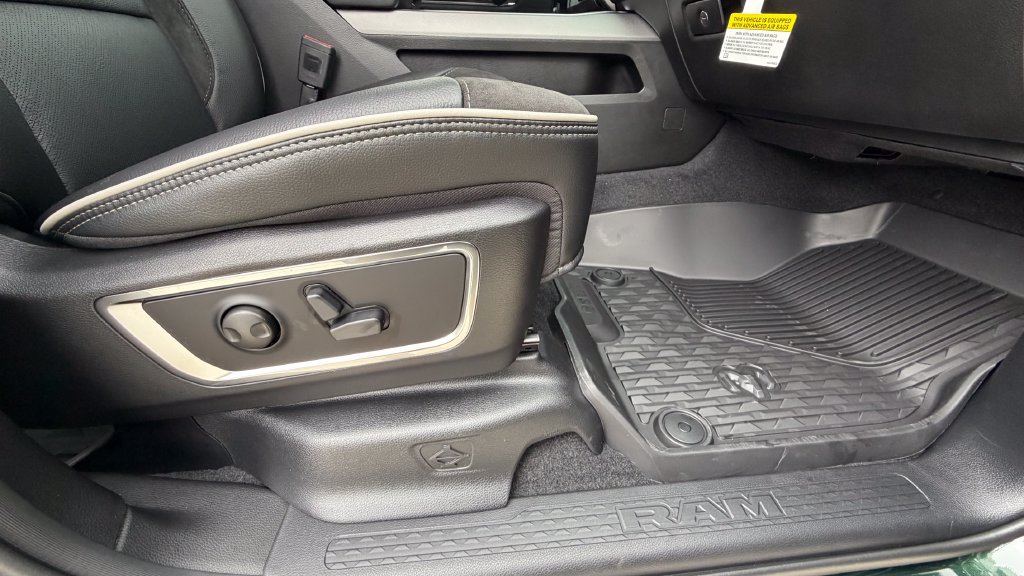 New 2026 RAM 1500 Laramie w/ Night Edition AWD/4WD image 28