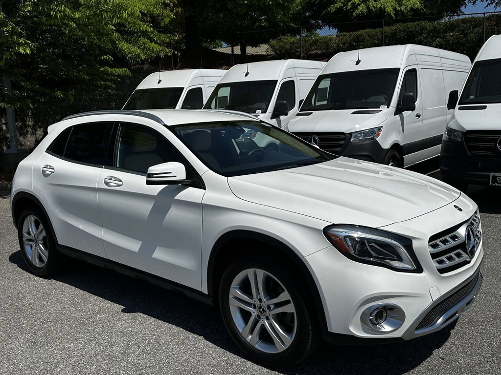 Certified 2020 Mercedes-Benz GLA 250 4MATIC image 2