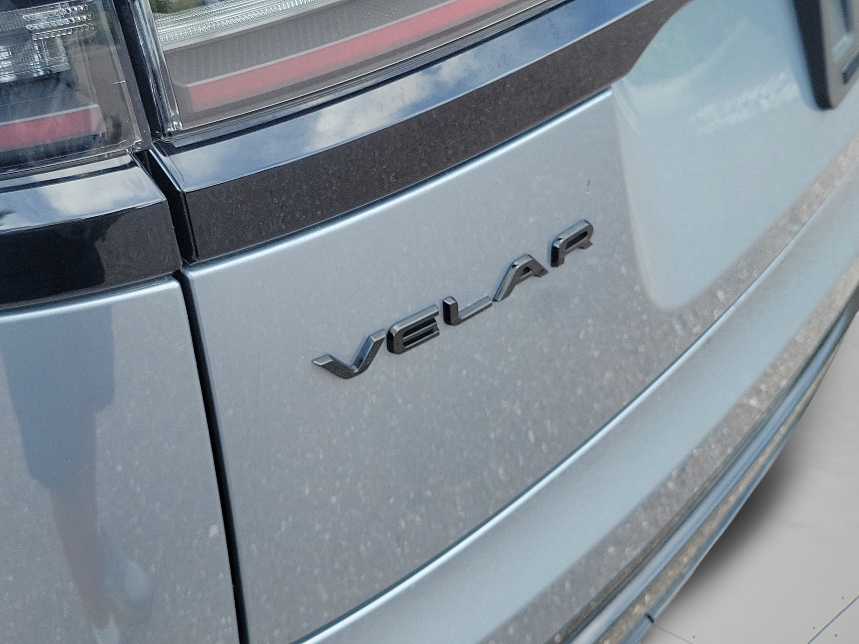 Used 2024 Land Rover Range Rover Velar Dynamic SE AWD/4WD image 29