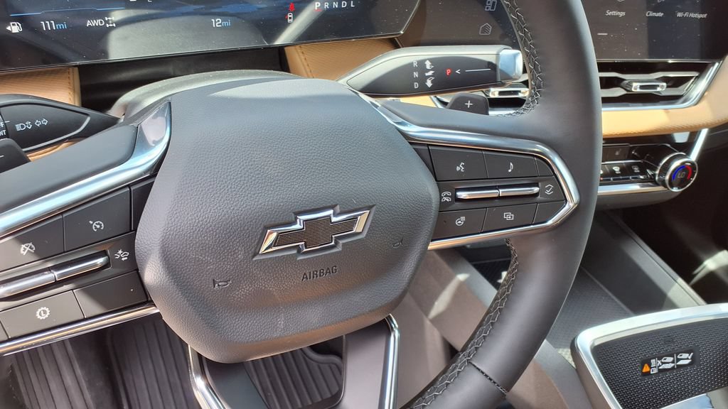 New 2026 Chevrolet Equinox ACTIV w/ Safety and Technology Package AWD/4WD image 22