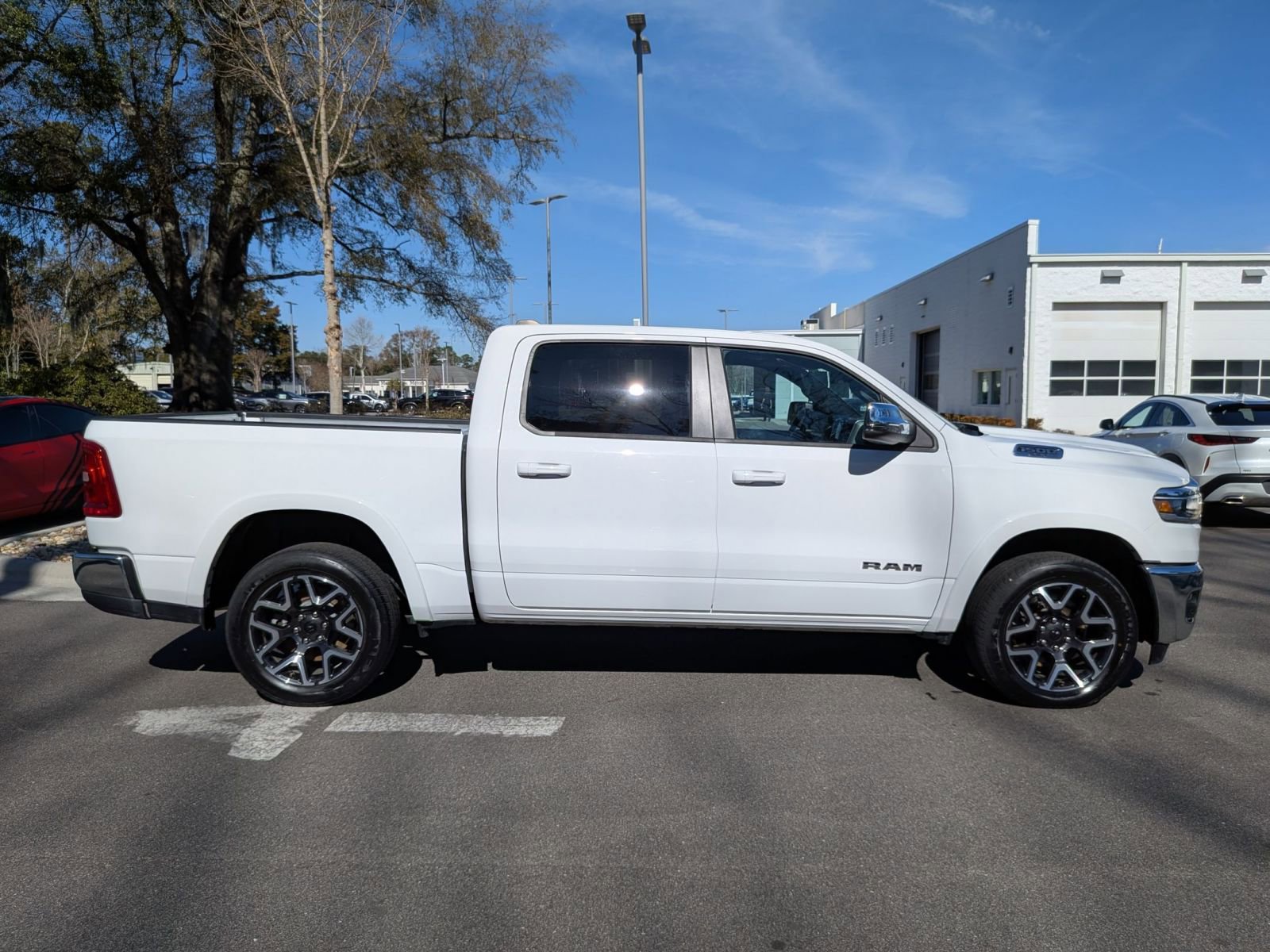 Used 2025 RAM 1500 Laramie image 2