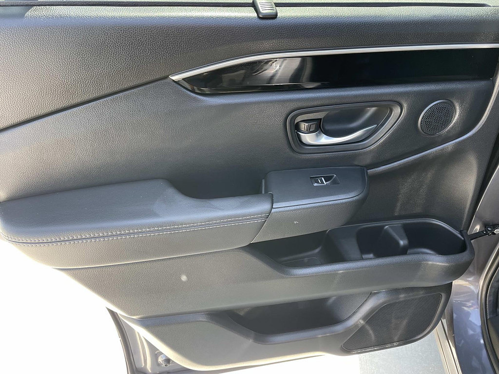 Certified 2024 Honda Pilot Touring image 19