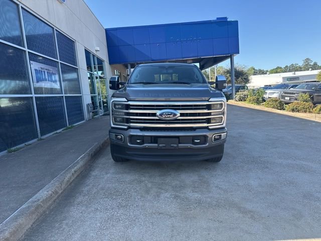 Used 2024 Ford F350 Limited w/ FX4 Off-Road Package image 3