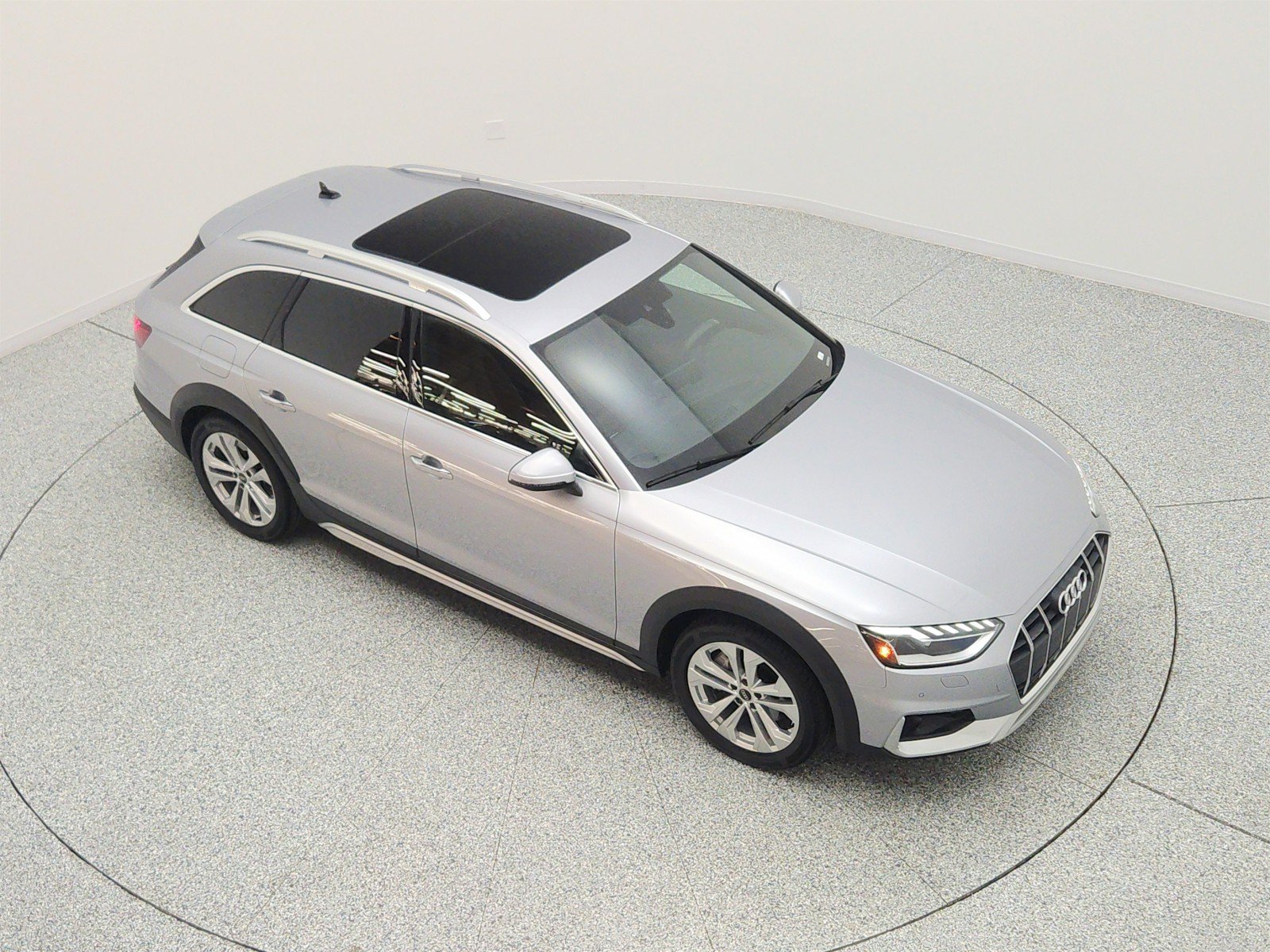 Used 2023 Audi A4 2.0T allroad Premium Plus w/ Premium Plus Package AWD/4WD image 24