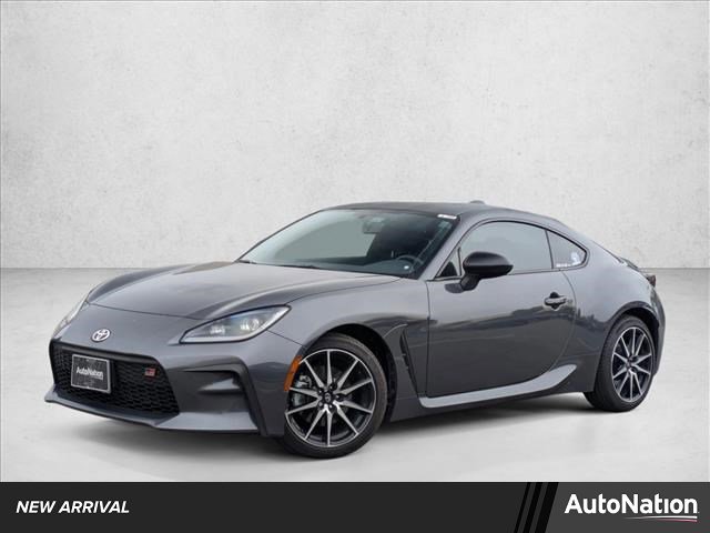 Used 2024 Toyota GR86 image 1