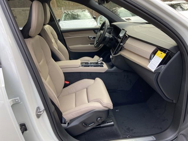 New 2026 Volvo XC90 B6 Ultra image 17