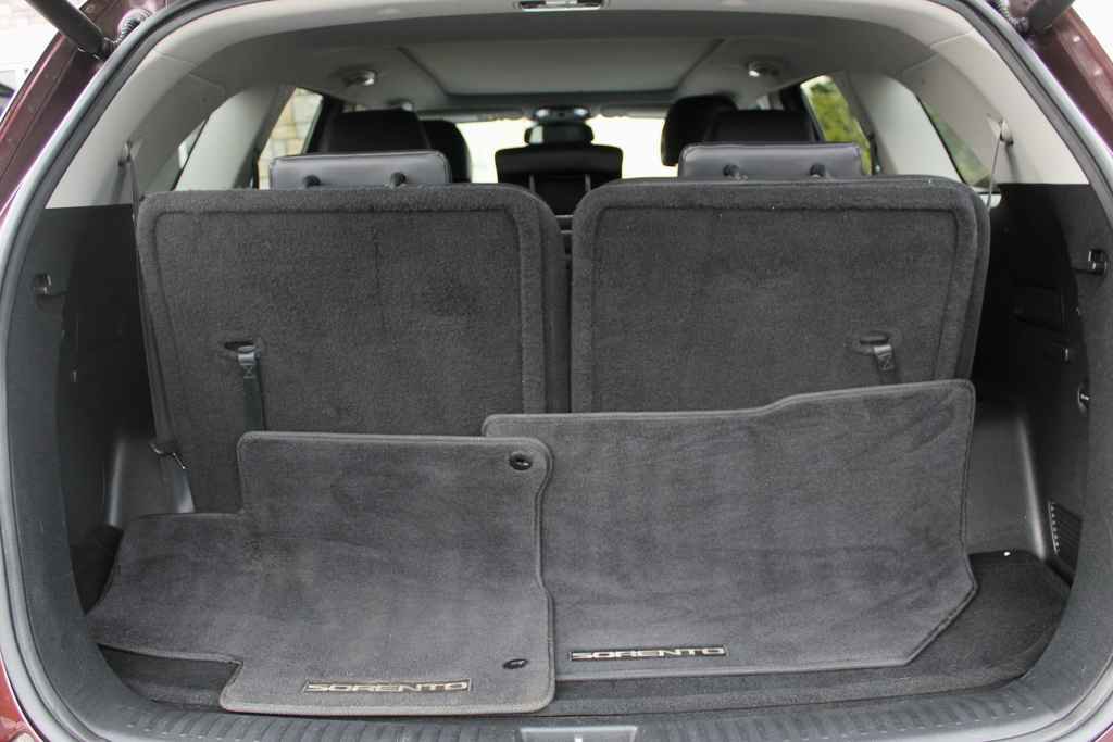 Used 2018 Kia Sorento EX w/ EX Advanced Touring Package image 8