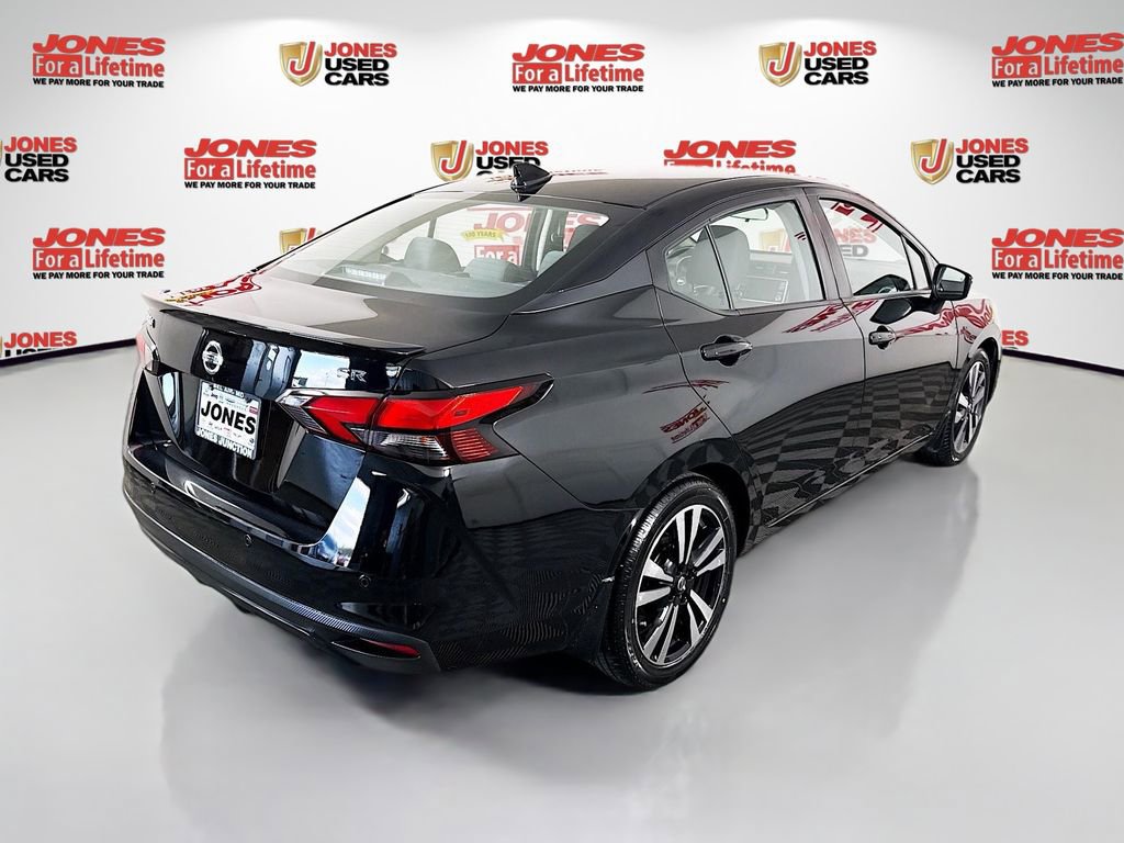 Used 2020 Nissan Versa SR w/ Convenience Package image 14