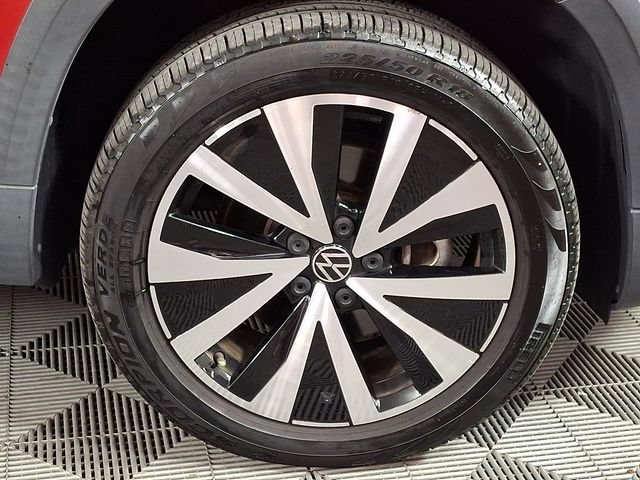 Used 2022 Volkswagen Taos SE AWD/4WD image 11