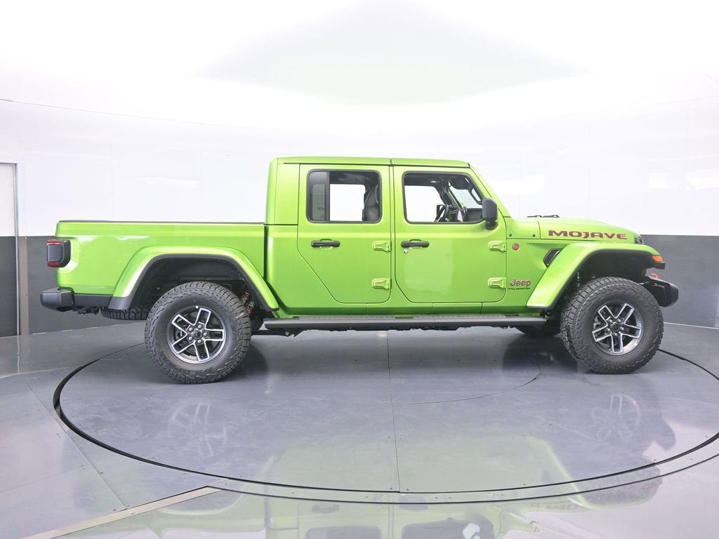 New 2026 Jeep Gladiator Mojave image 7