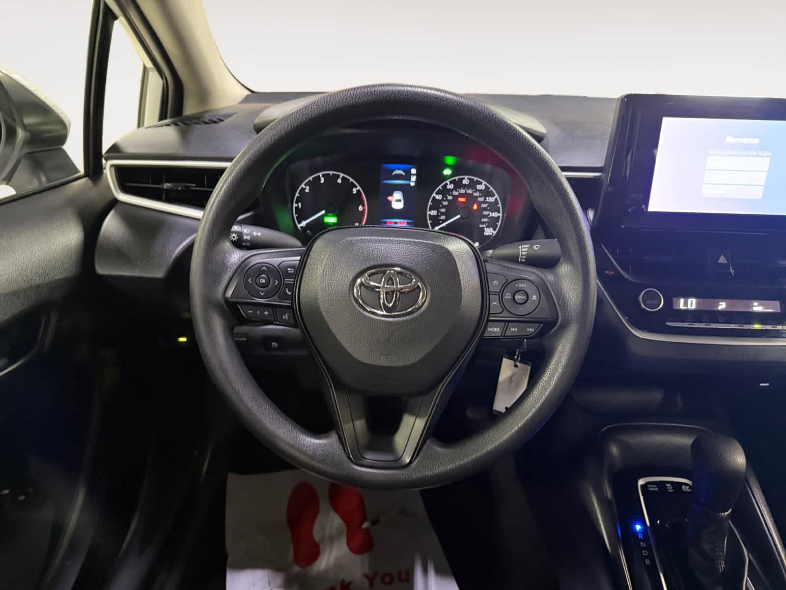 Used 2024 Toyota Corolla LE FWD image 19
