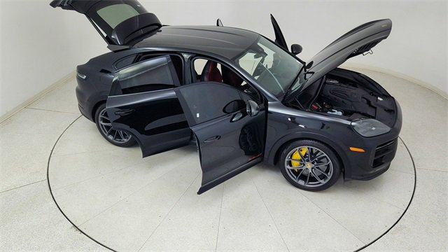 Used 2024 Porsche Cayenne Turbo GT image 86