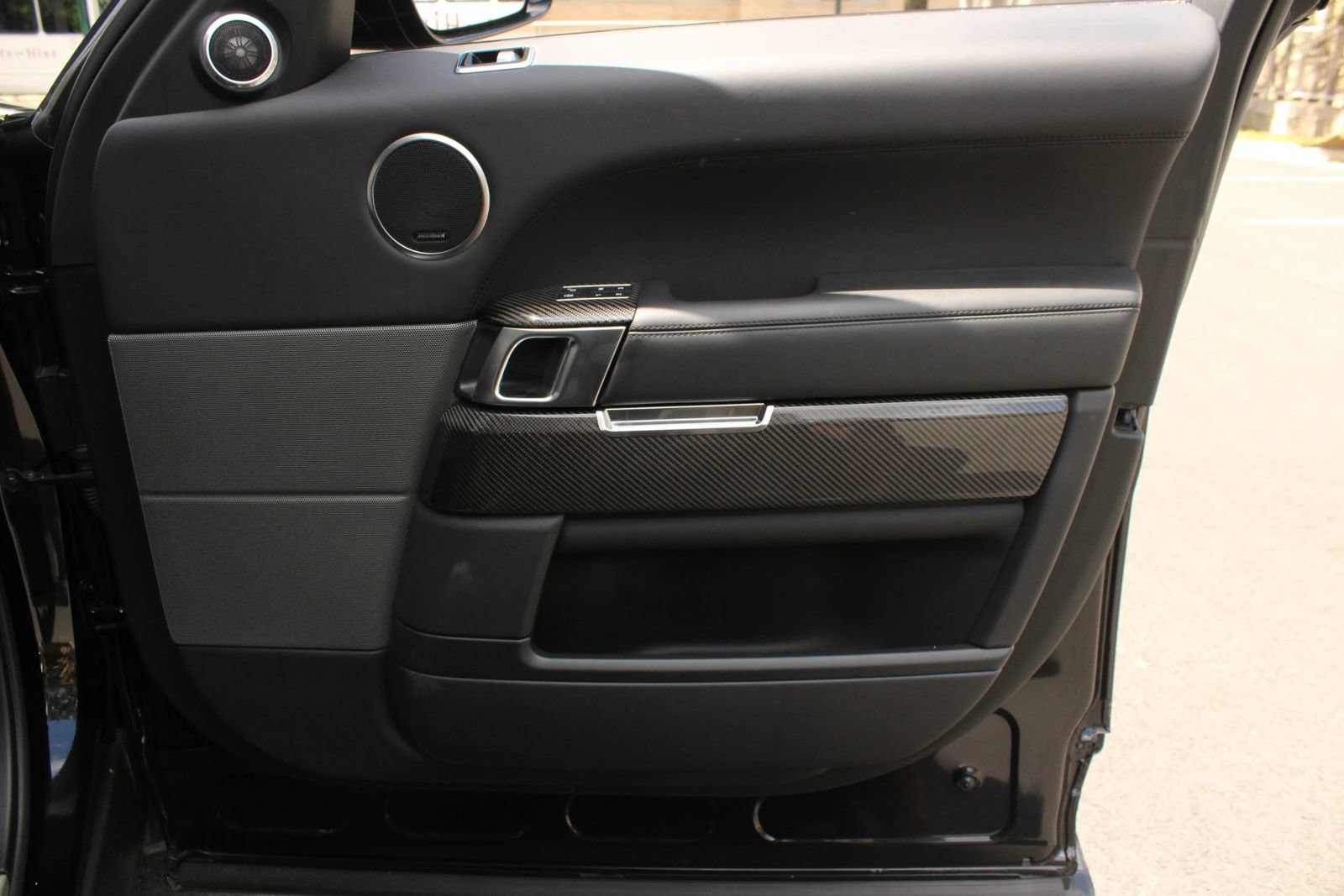 Used 2019 Land Rover Range Rover Sport SVR AWD/4WD image 25