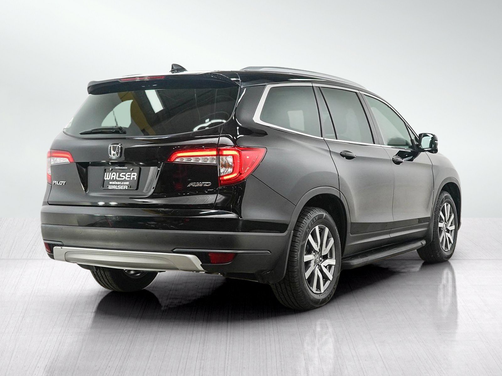 Used 2021 Honda Pilot Black Edition image 5