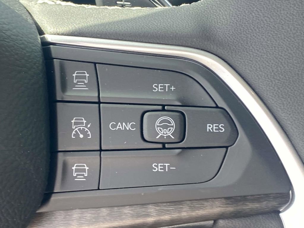 New 2026 Jeep Grand Cherokee Limited w/ Luxury Tech Group II image 53