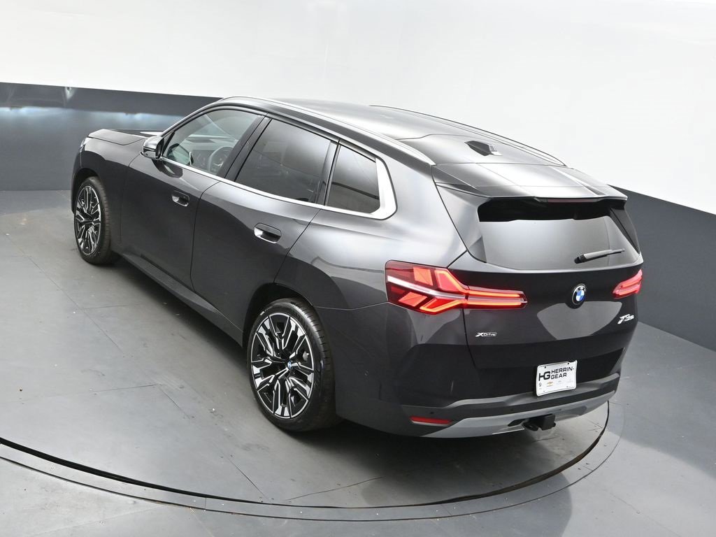 Used 2025 BMW X3 xDrive30i w/ Premium Package image 33