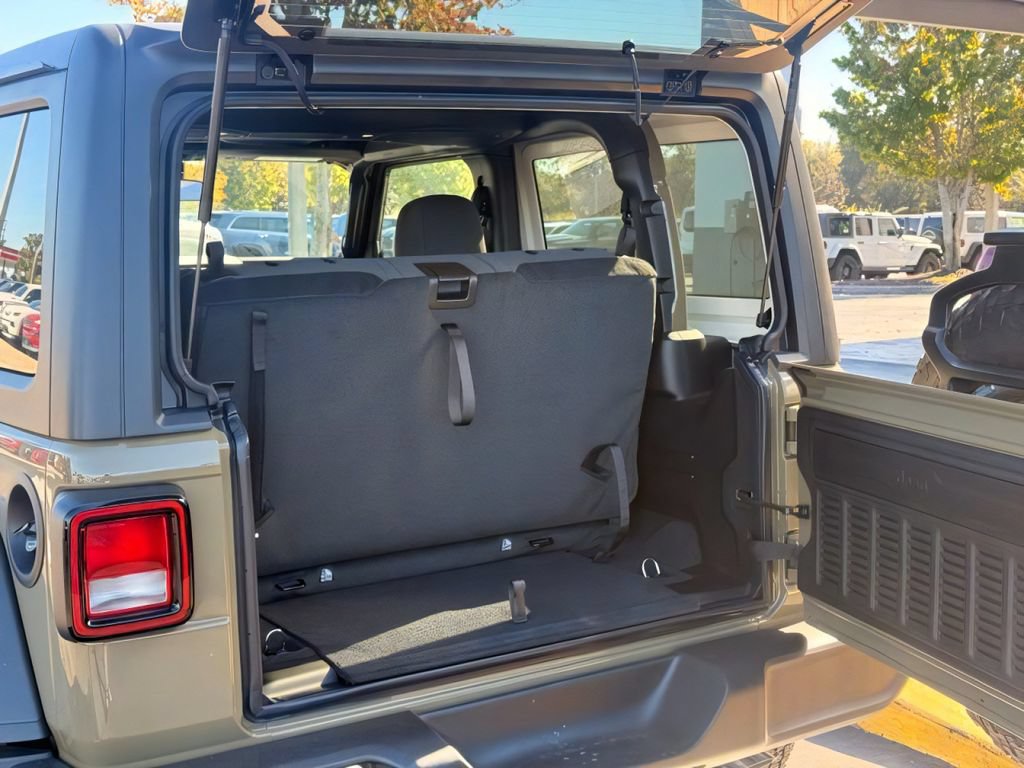 New 2026 Jeep Wrangler Sport AWD/4WD image 11