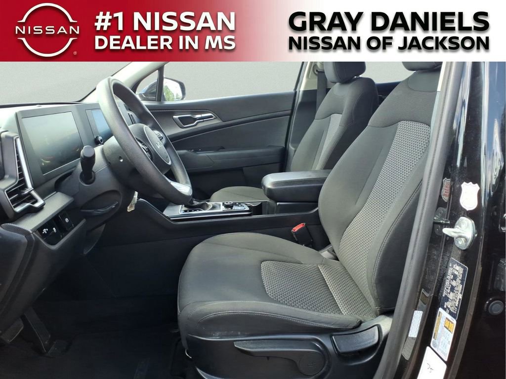Used 2023 Kia Sportage LX image 23