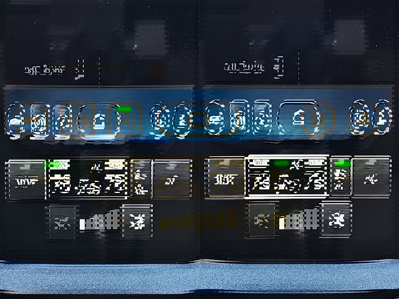 Certified 2025 Subaru Crosstrek 2.5i Sport w/ Crosstrek Mirror Package image 21