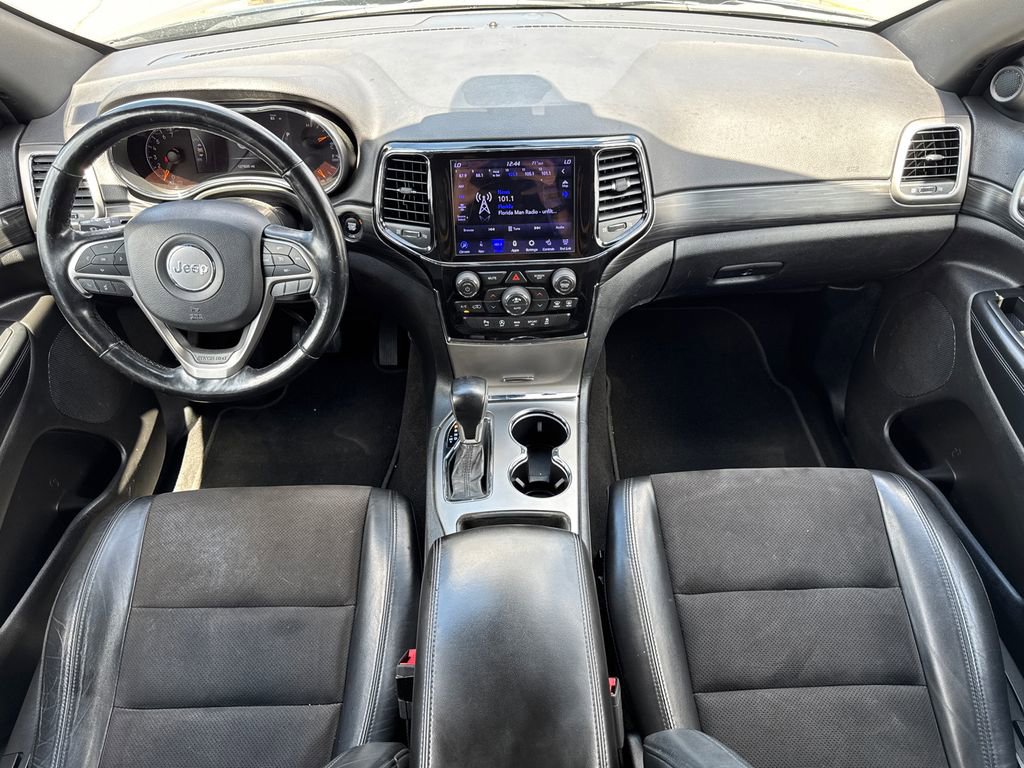 Used 2020 Jeep Grand Cherokee Altitude image 20