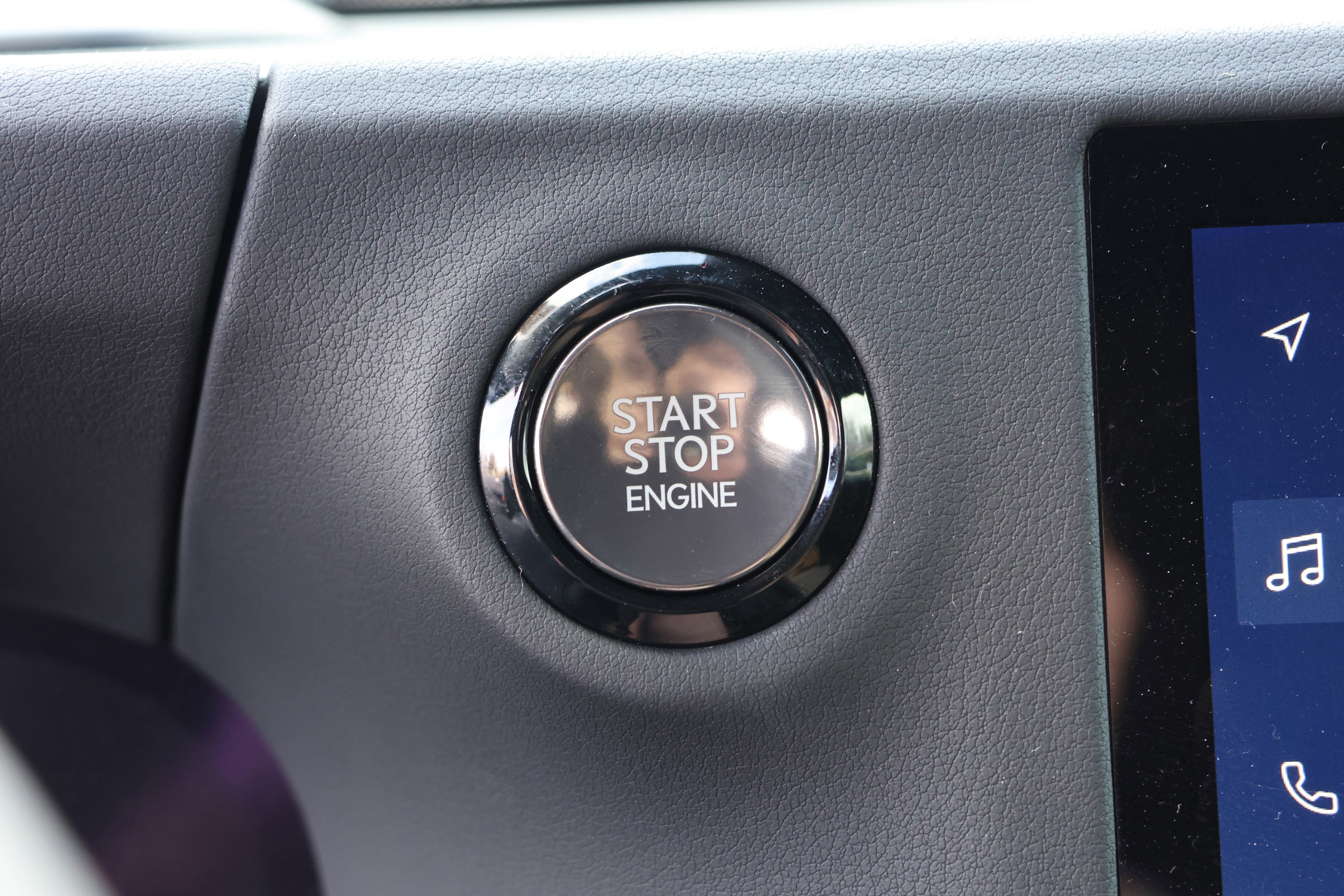 Used 2024 Lexus GX 550 image 22