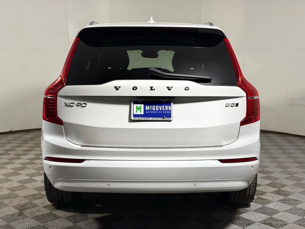 Used 2023 Volvo XC90 B5 Core w/ Protection Package Premier AWD/4WD image 5