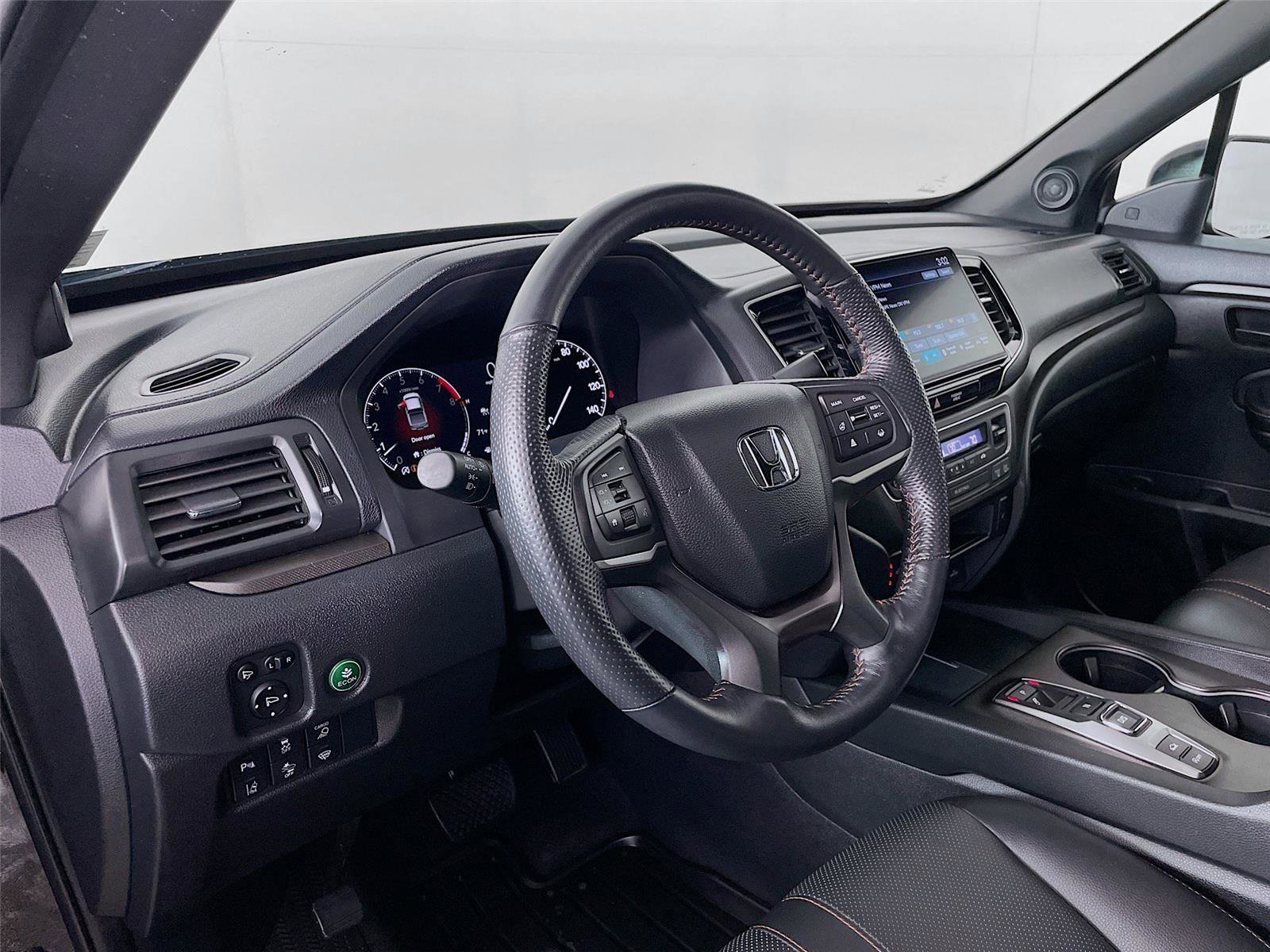 Used 2025 Honda Ridgeline TrailSport image 15