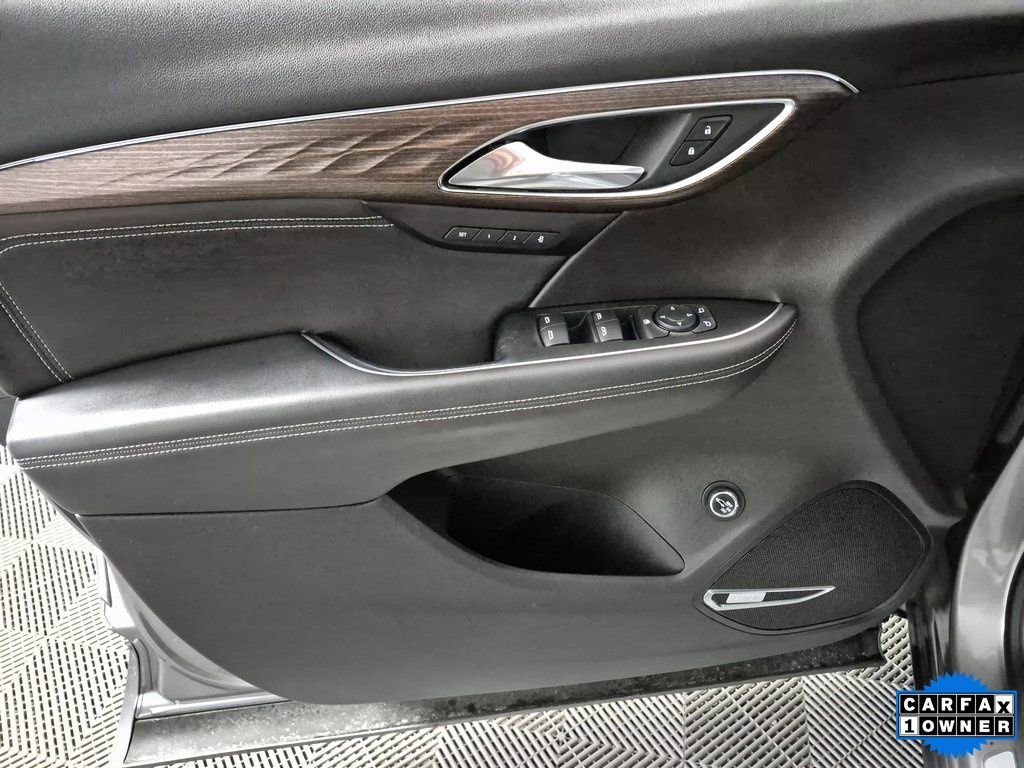 Used 2021 Buick Envision Avenir image 13