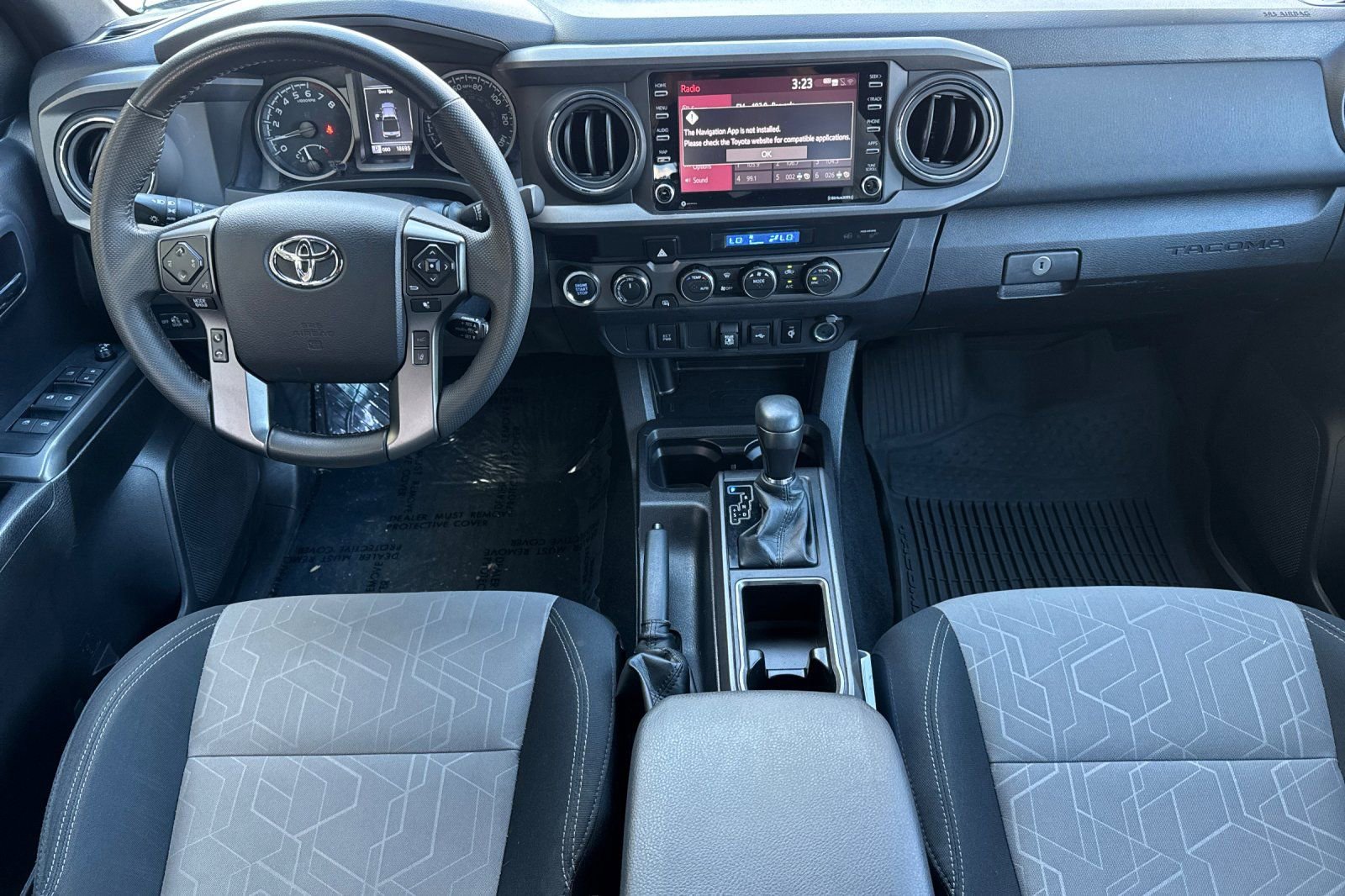 Certified 2023 Toyota Tacoma TRD Off-Road image 17
