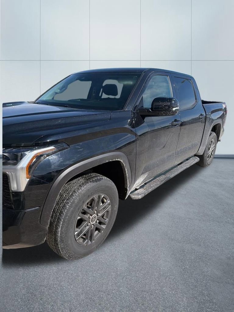Used 2024 Toyota Tundra SR5 w/ SR5 Convenience Package image 8