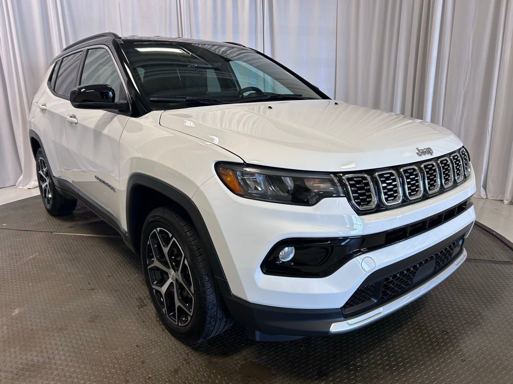 Used 2024 Jeep Compass Limited AWD/4WD image 22