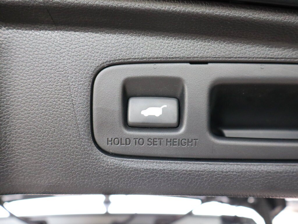 Used 2024 Honda CR-V Sport Touring image 64