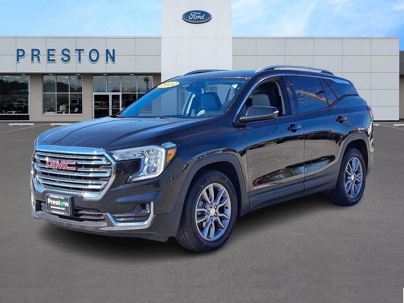 Used 2022 GMC Terrain SLT