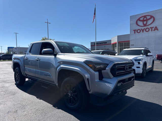 Used 2025 Toyota Tacoma SR5