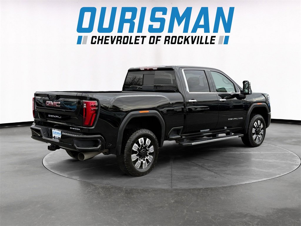 Used 2025 GMC Sierra 2500 Denali image 6