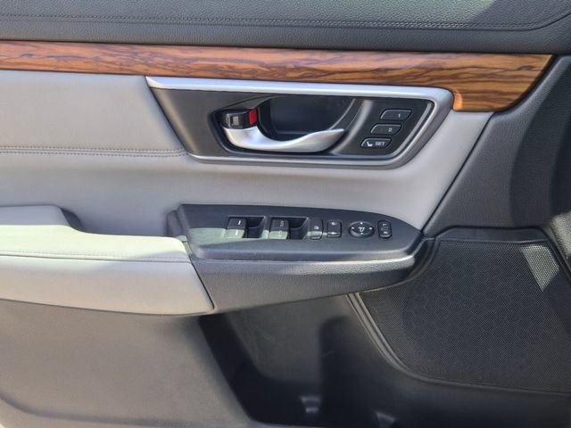 Used 2018 Honda CR-V Touring image 27