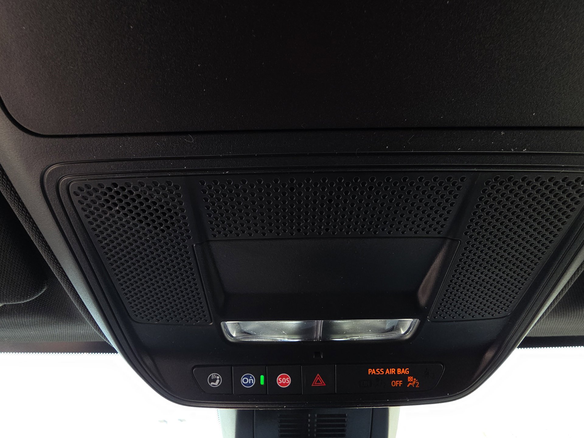 New 2026 Chevrolet Equinox LT w/ Convenience Package II image 24