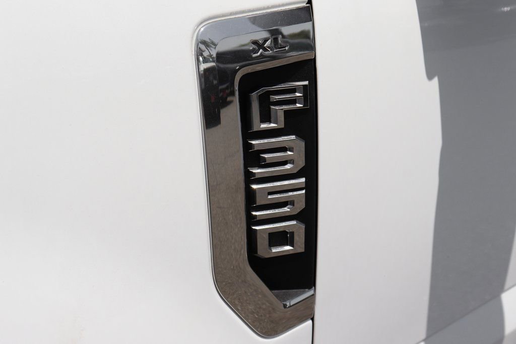 Used 2020 Ford F350 XL w/ Power Equipment Group image 35