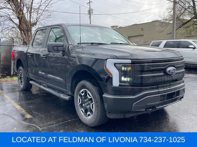 Used 2023 Ford F150 Lightning Pro image 4
