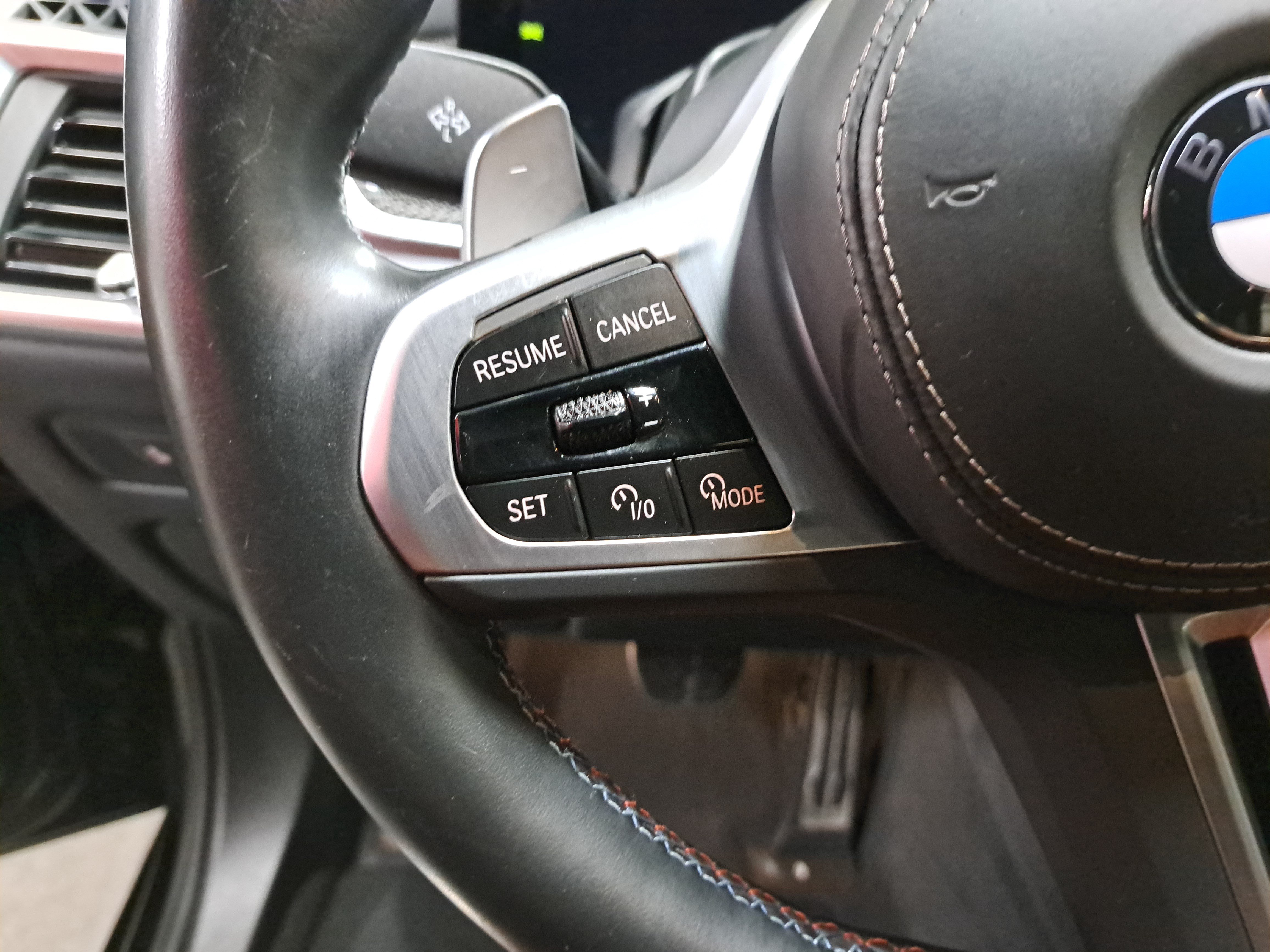 Used 2025 BMW X5 M60i AWD/4WD image 18