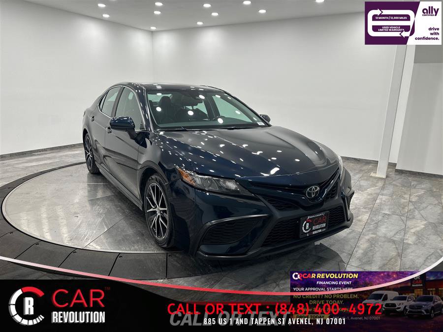Used 2021 Toyota Camry SE